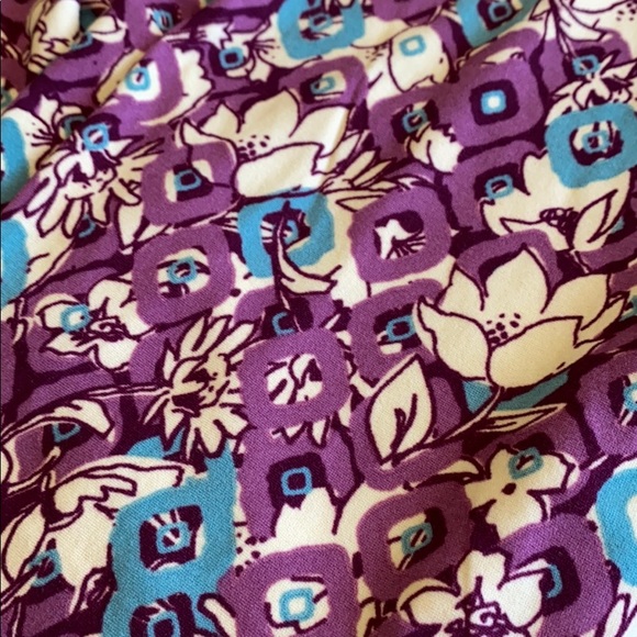 Lularoe One Size Leggings - Picture 2 of 3